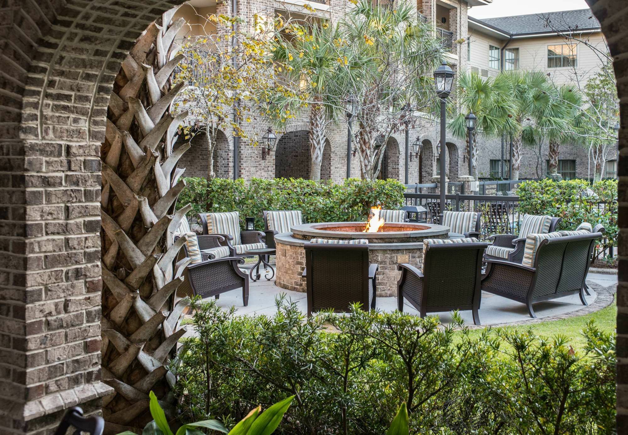 Hotel Courtyard Charleston Mount Pleasant Esterno foto